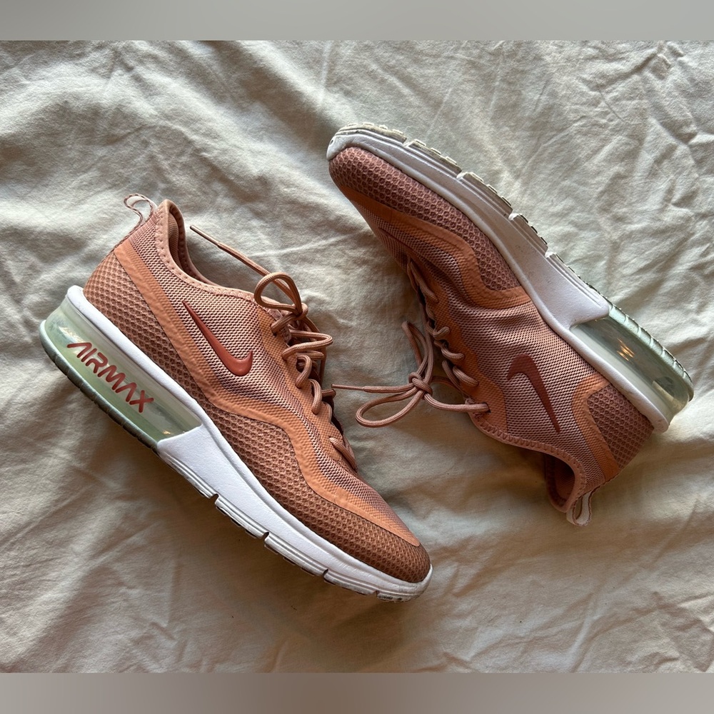 Women’s Nike Air Max Sequent 4.5